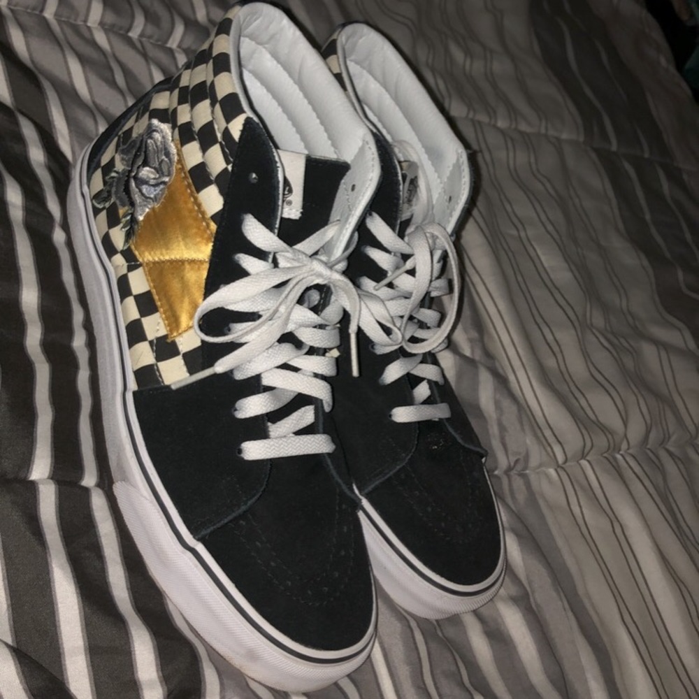 vans